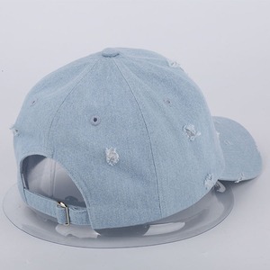 Gorra de Béisbol de Mezclilla Azul Claro Desgastada con Agujeros, Estilo Vintage, Tipo Dad Hat, de 6 Paneles, Ajustable, Unisex, Deportiva, ¡Gran Venta! - Product Image 2