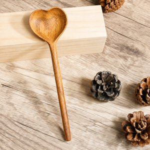 Cuillère en bois en forme de cœur à long manche, faite à la main, vintage, ustensile de cuisine, capacité 10 ml, finition miroir, pour café, dessert, fête - Product Image 1