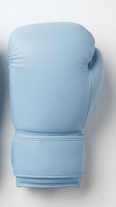 นวมชกมวย PU สีฟ้าอ่อน รองรับข้อมือได้อย่างสบาย เหมาะสำหรับการฝึกซ้อมและการต่อสู้ ใช้ได้ทุกฤดูกาล ทำจากหนังวัวแท้ - Product Image 6