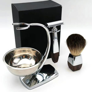 Ensemble de rasage de luxe pour homme, ensemble de rasage et de toilettage, brosse à poils de blaireau, rasoir à double tranchant, support et bol à raser - Product Image 3