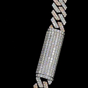 Premium Quality Luxury 925 Silver Cuban Link <b>Chain</b> VVS Moissanite <b>Iced</b> <b>Out</b> Hip Hop Necklace Factory Price From India - Product Image 3