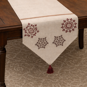 Camino de Mesa Beige con Copos de Nieve Bordados y Borlas, Tela Decorativa para Mesa de Comedor, para el Hogar y Fiestas | Decoración de Estilo Moderno - Product Image 2