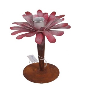 Candelabro de Metal con diseño de flores de Navidad para decoración del hogar - Product Image 1