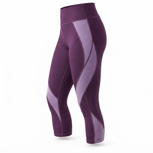 Comfortable Fit Lightweight Structure Breathable Panels <b>Women</b> <b>Capri</b> <b>Legging</b> Featuring Quick Dry Fabric Stretchable Design - Product Image 6