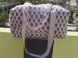 Bolsa de Viaje Acolchada Ligera de Lujo, de Algodón y Poliéster con Estampado Floral, para Fin de Semana, Casual, Deportiva, Ecológica, con Cierre Grande - Product Image 5