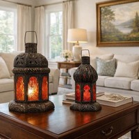 Lanterne carrée en verre rouge métallique |   Lanterne à bougie écologique gravée à la main |   Décorations de Noël, d'anniversaire et islamiques |   Petit Grand