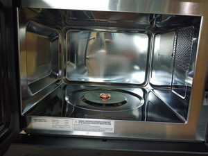 Horno <span class=keywords><strong>Microondas</strong></span> Empotrable de 60 cm <span class=keywords><strong>con</strong></span> <span class=keywords><strong>Grill</strong></span>, 25L, Cristal Negro - Product Image 6