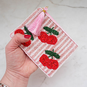 Sac à main FAIZA CRAFT rose perlé en forme de fraise, pochette rectangulaire brodée avec chaîne argentée, fait main - Product Image 2