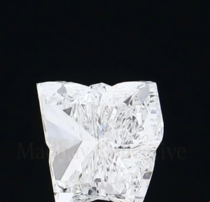 PAR DE DIAMANTES CULTIVADOS EN LABORATORIO CON CORTES MARIPOSA DE 2.10 + 2.10 = 4.20 TW, COLOR D, CLARIDAD VVS2, CVD, PERFECTAMENTE ACOJUNTALES, SUPERBRILLANTES - Product Image 3