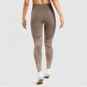 Leggings de Yoga Transpirables de Alta Calidad para Mujer, con Logotipo en la Cintura, Largo hasta la Pantorrilla, Material de Nailon y Spandex para Gimnasio y Deportes - Product Image 2