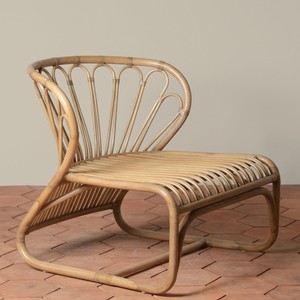 Chaise en rotin de haute qualité fabriquée au Vietnam, chaises en bois massif naturel pour restaurants et hôtels. - Product Image 2
