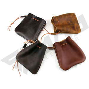 customized dice pouch for men and women in high class leather very <b>cheap</b> prices - Product Image 2