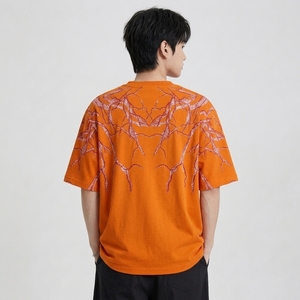 Camiseta de Hombre Premium OEM, Transpirable, de Punto, Larga, de Algodón, con Hombros Caídos, Estampado Digital, Cuello Redondo, Manga Corta, Estilo Urbano, a la Moda - Product Image 3