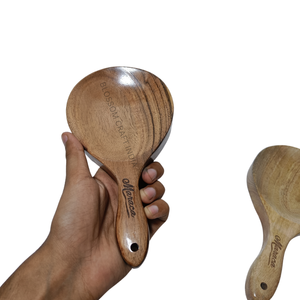 Grande cuillère ronde en bois polie à la main Blossom Craft, design nordique écologique, manche court - Product Image 4
