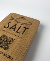 Support de menu rectangulaire en bois gravé au laser avec logo personnalisé, code QR, écologique, pour table, style antique et moderne