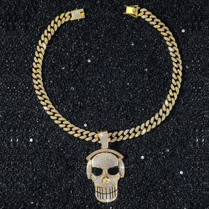 Colliers pendentifs Crâne Casque Audio Iced Out en Alliage Plaqué Or avec Chaîne Cubaine en Cristal, Bijoux Unisexe Hip Hop Bling Thème Musical Rapper - Product Image 6