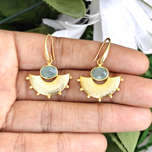 Hot selling oval cut hydro quartz chalcedony half <b>moon</b> dangle drop <b>earring</b> brass 18k gold plated brushed finish metal <b>earrings</b> - Product Image 5