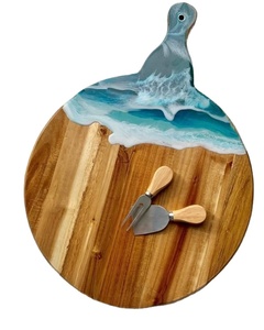 Tabla de cortar de resina epoxi, fusión de artesanía, fuerza y calidez, mientras que la resina epoxi aporta color, modernidad y profundidad artística. - Product Image 1