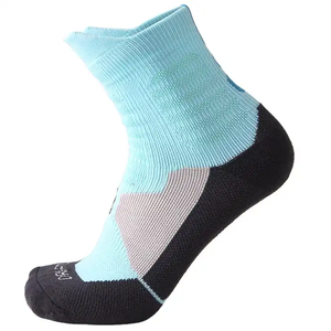 Chaussettes de sport pour hommes personnalisées de qualité supérieure, chaudes, épaisses et protectrices, vente chaude, chaussettes longues jusqu'au genou pour le cyclisme et la course à pied - Product Image 4