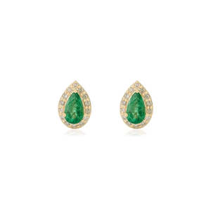 Boucles d'oreilles pendantes en or blanc 14 carats avec émeraude sertie en forme de goutte d'eau et halo de perles, cadeau pour maman - Product Image 2
