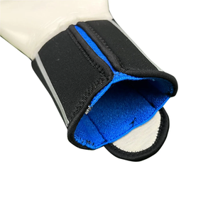 2026 Match Grip Goalkeeper Gloves Professional Soccer Goalie Gloves Wholesale Supplier Personalized <b>Logo</b> Design - Product Image 3