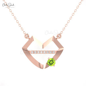 Mayorista de Confianza: Lote de Joyería de Oro para Mujer - Collar con Colgante de Oro Fino de 14k con Peridoto y Diamantes de 1.20mm en Forma de Corazón - Product Image 3
