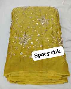 Tela para bordado espacial, puntadas en solitario, buscando belleza en los espacios transpirables, bordado espacial premium. - Product Image 2