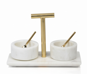 Élégant ensemble sel et poivre en marbre avec poignée dorée et cuillères – Outils de cuisine pour herbes et épices – Essentiels de cuisine élégants - Product Image 4
