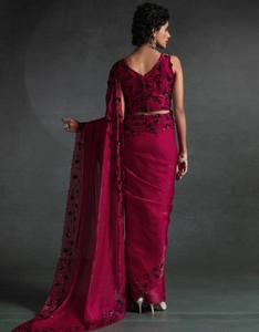 Sari de Fiesta Reversible de Seda Satinada Estilo Bollywood con Adornos, Sin Arrugas - Product Image 3