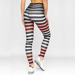 กางเกงเลกกิ้งยกกระชับสะโพกพิมพ์ลายทางสำหรับผู้หญิง ผลิตตามแบบ ODM ผ้ายืดสแปนเด็กซ์/โพลีเอสเตอร์ เหมาะสำหรับออกกำลังกาย เล่นกีฬา ฟิตเนส ยืดหยุ่น กระชับรูปร่าง ใส่เล่นโยคะ แห้งเร็ว - Product Image 1