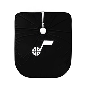 Capa de peluquería profesional con estampado integral de los Utah Jazz, talla grande, color personalizado, capa profesional con el "Gran Logotipo" de los Utah Jazz para peluquero - Product Image 1