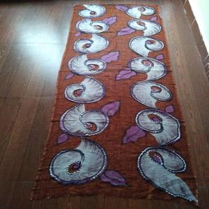 Écharpe de luxe imprimée à la main, douce et confortable, châle tendance 70x180 cm pour femme toutes saisons - Product Image 4