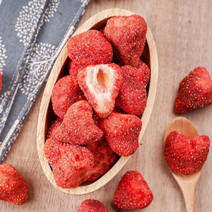Disponible : Fraises lyophilisées durables en tranches entières – Snack de fruits le plus vendu – Prix usine - Product Image 2