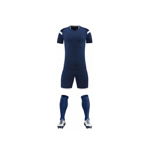 Conjunto Deportivo de Fútbol de Poliéster 100% Transpirable de Alta Calidad, Camiseta y Pantalones Cortos Personalizados para Entrenamientos y Partidos - Product Image 1