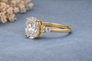 แหวนเงินแท้ 925 ประดับมอสซาไนต์คุณภาพ AAA ดีไซน์น่ารัก หรูหรา เหมาะสำหรับงานหมั้น งานแต่งงาน หรือเป็นของขวัญ แหวนเจ้าสาวประดับอัญมณีทำมือ - Product Image 4