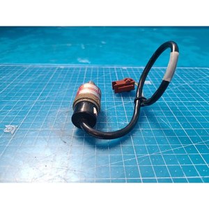 วาสโก้ P110-31W2B-X/9133 สวิตช์แรงดันขนาดกะทัดรัด ใช้ได้ทันที อะไหล่อุปกรณ์เซมิคอนดักเตอร์รุ่นเก่า - Product Image 6
