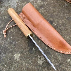 Couteau de brousse en acier carbone fait main avec manche en bois et étui en cuir |   Couteau médiéval - Product Image 4