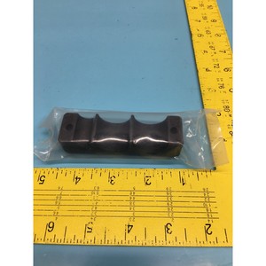 2 AMAT 0021-06924 CLAMP, FLEX GASLINE DZ IHC, 142893 - อุปกรณ์และอะไหล่เซมิคอนดักเตอร์ระดับโลกที่เชื่อถือได้จาก Trusted Global Legacy - Product Image 1