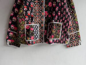 Veste matelassée florale pour femme, col mandarin, manches longues, longueur standard, poches plaquées, rembourrage en polyester, CADEAU POUR ELLE - Product Image 3