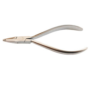 Alicate para Formar Lazos Young, Instrumento de Ortodoncia Dental de Acero Inoxidable de Grado Médico Premium para Doblar Alambres - Product Image 3