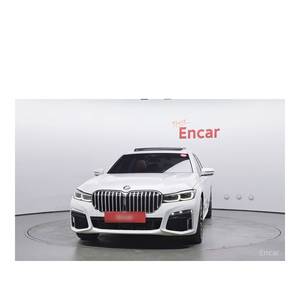 BMW Serie 7 740Li XDrive M Sport, Modelo Mayo 2022, con 25,256 km, Caja de Cambios Automática, Asientos de Cuero, Volante a la Izquierda - Product Image 3