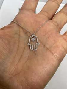 Pendentif Humza artisanal en argent 925 avec diamants moissanite ronds, bijoux fins pour fêtes religieuses, pendentifs et breloques. - Product Image 4