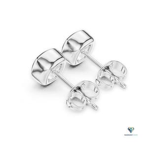 Parure de luxe certifiée IGI en or rose 18 carats massif avec diamants de laboratoire taille Asscher 2,50 carats au total, comprenant un pendentif et des boucles d'oreilles clous serties - Product Image 3