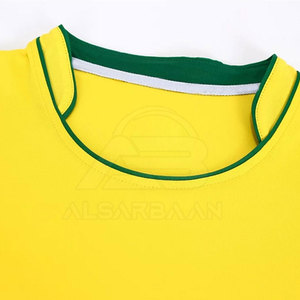 Uniforme de Fútbol de Tela Transpirable 100% Poliéster, Ropa de Entrenamiento, Diseño Personalizado - Product Image 2