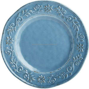 Assiette chargeur en or Bordure design floral Assiette émaillée décorative Vaisselle de mariage Utilisation métal Assiettes chargeur de qualité sûre pour les aliments - Product Image 2