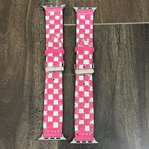 Bracelet de montre Apple en cuir véritable à la mode en gros, design à carreaux ciselé à la main, sangle de remplacement élégante pour unisexe - Product Image 4