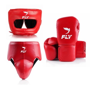Ensemble de sparring professionnel FLY Red MMA en cuir de vachette véritable avec sangle réglable, comprenant des gants de boxe, un casque et une protection inguinale - Product Image 5