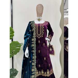 Conjunto de Traje XL de Diseñador con Bordado de Hilo y Lentejuelas - Product Image 2