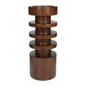 Chandelier en bois côtelé multi-niveaux de style antique, haut, à colonnes cannelées, en bois tourné, pour événements religieux - Product Image 1