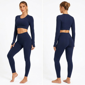 Ensemble 2 pièces de yoga pour femme : Crop top uni à manches longues et leggings en polyester à taille haute élastique, idéal pour la gym et l'entraînement (personnalisable) - Product Image 5